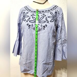 TALBOTS  Blouse,  Stripe White And Ligth Blue, Embroidered Women's Top Size NWOT